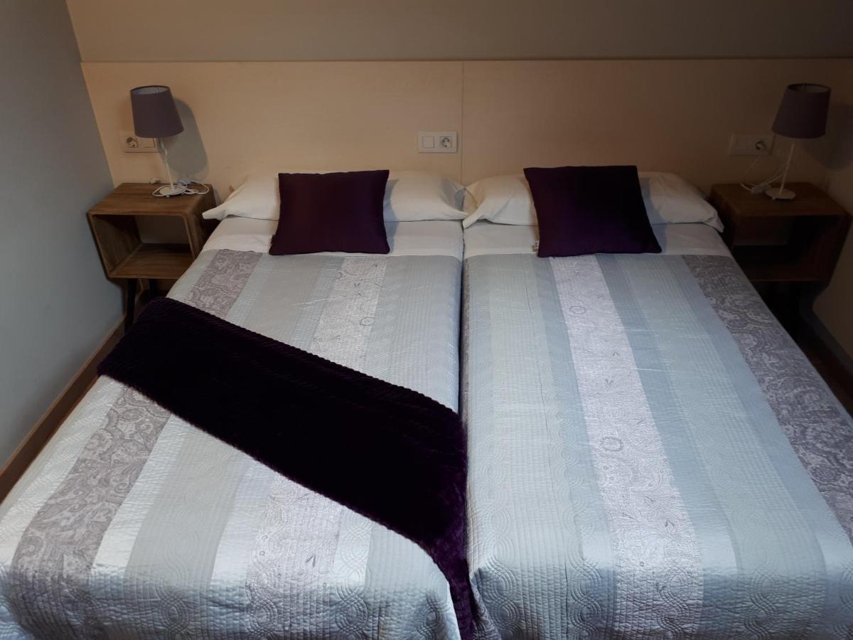 Ultreia Hotell Portomarin Eksteriør bilde
